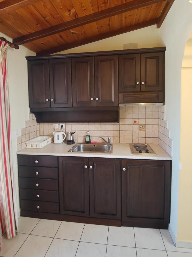 Apartamento Pansion Nikos Patitiri Exterior foto